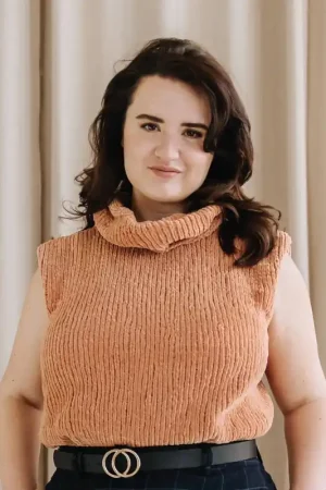 Op = Op Breipakket: Velvet Sweater Vest