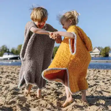 Direct Verzonden Kinder strandponcho haken - Durable Teddy haakpakket