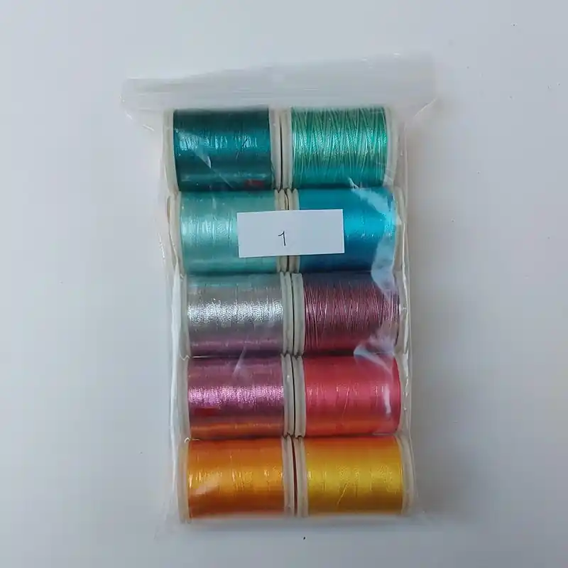 Wonderfil set 1 - 10 klosjes naaigaren Direct Beschikbaar