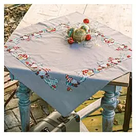 Beperkt Aanbod Vervaco borduurpakket tafelkleed kabouter kerstdorp PN-0214764 voorbedrukt