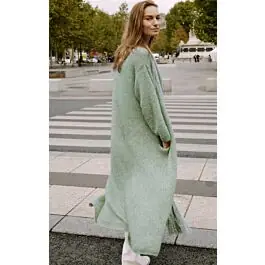 Favoriet Lana Grossa Bella mantel uit Lookbook 14, m15