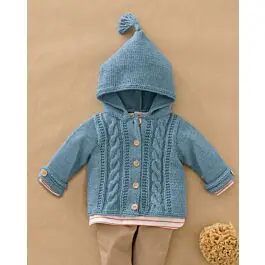 Weekendaanbieding Phildar baby mantel met kabel breien van Phil Rustique.