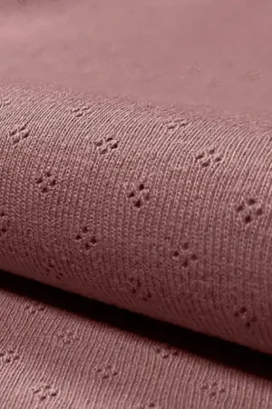 Ajour tricot stof, fijn wieber motief, donker oud roze. Y923 Finale Uitverkoop