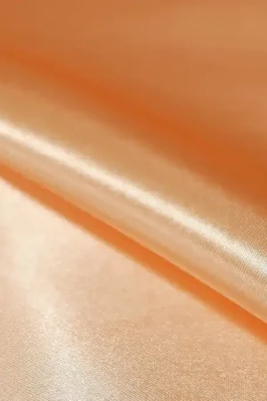 Aanbieding Satijn-heavy stof, champagne glans. SA057