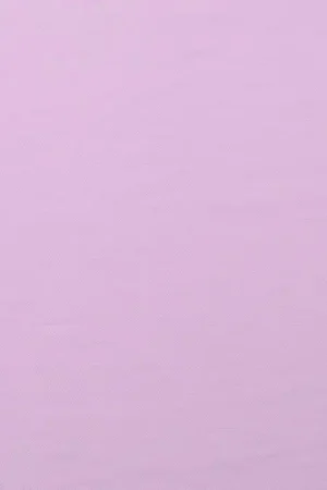 Viscose stof, lichte glans, lila. VI5025 Favoriet