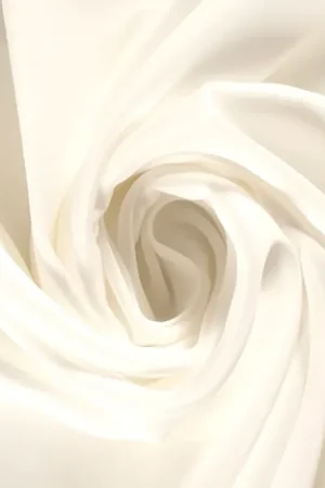 Viscose satijn stof, soepel vallend, offwhite. Y214 Superprijs