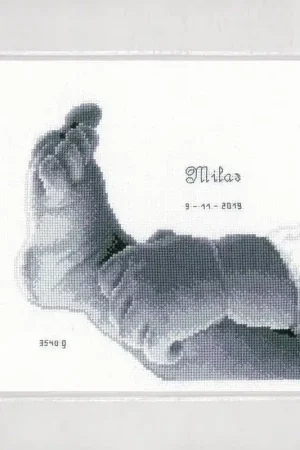 Voordeelprijs Borduurpakket Babyvoetje