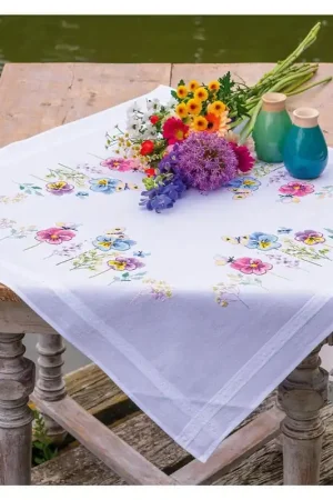 Tafelkleed kit Viooltjes, Vervaco Exclusieve Aanbieding