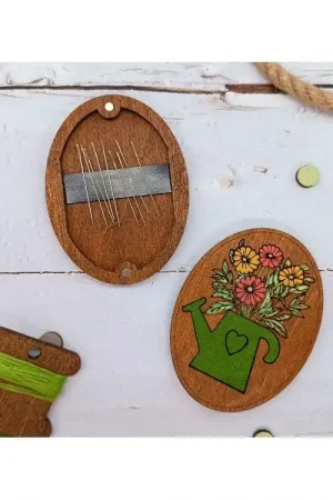 Gecertificeerd Houten naaldendoosje Bloemen